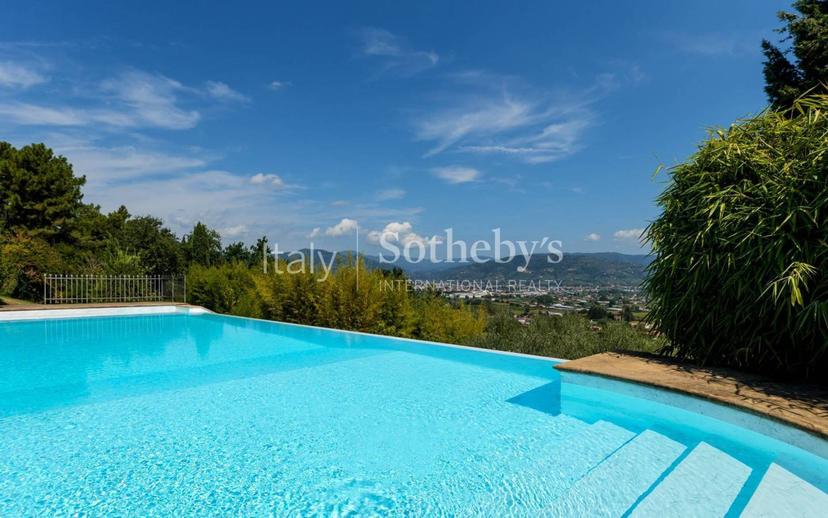 Villa unifamiliare via di Montecarlo, Montecarlo — foto 2 di 34