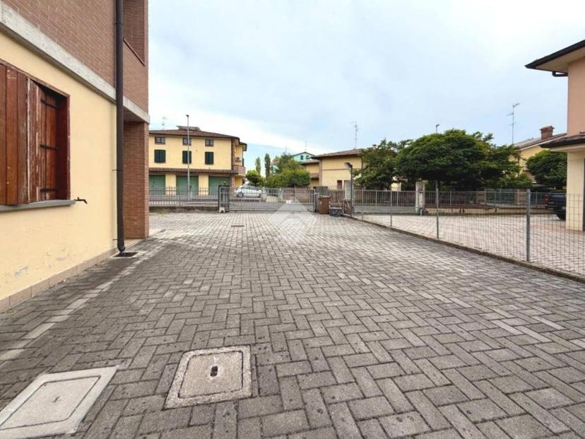 Bilocale via fellini 3, Centro, Campagnola Emilia — foto 3 di 25