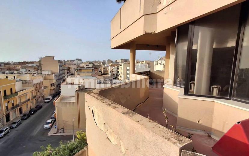 Appartamento via Angelo Aiuto 63, Centro, Trapani — foto 46 di 57