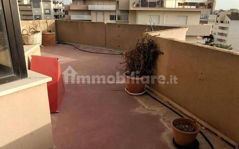 Appartamento via Angelo Aiuto 63, Centro, Trapani — foto 35 di 57