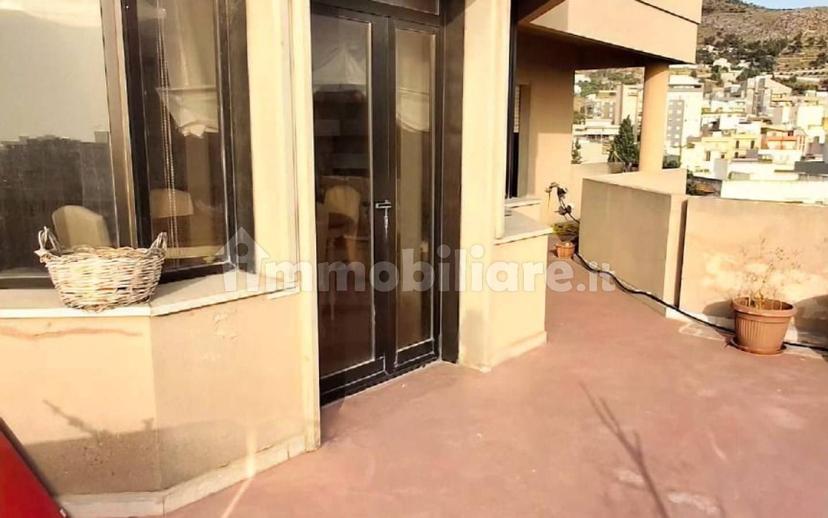Appartamento via Angelo Aiuto 63, Centro, Trapani — foto 24 di 57