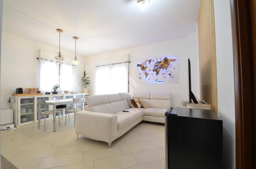 Trilocale via di Villa Forcella 8, Fonte Umano San Martino Alta, Città Sant'Angelo — foto 12 di 15