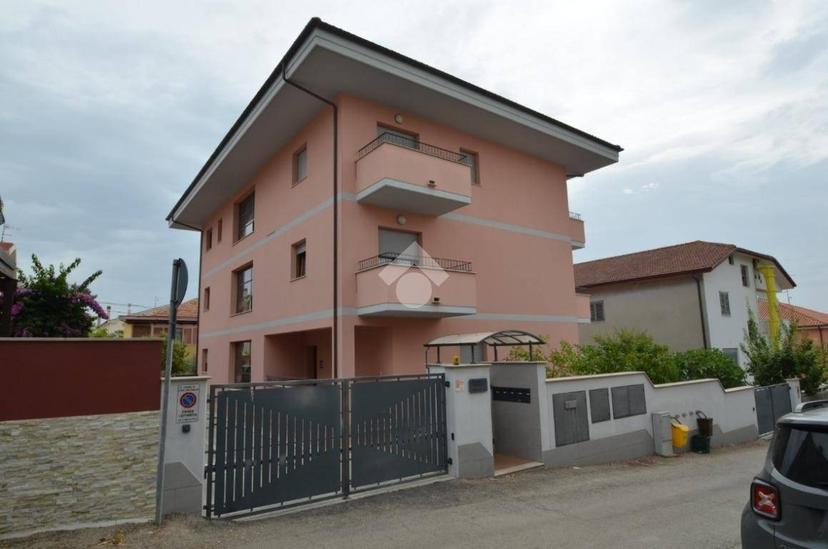Trilocale via di Villa Forcella 8, Fonte Umano San Martino Alta, Città Sant'Angelo — foto 10 di 15
