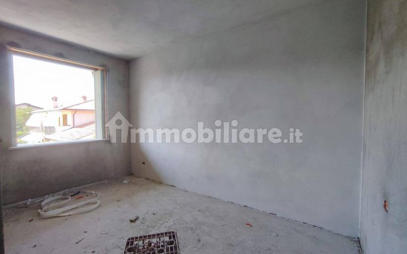 Quadrilocale via Valtrighe, Centro, Terno d'Isola — foto 18 di 50