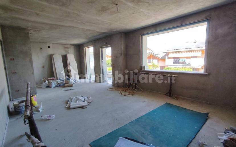 Quadrilocale via Valtrighe, Centro, Terno d'Isola — foto 8 di 50