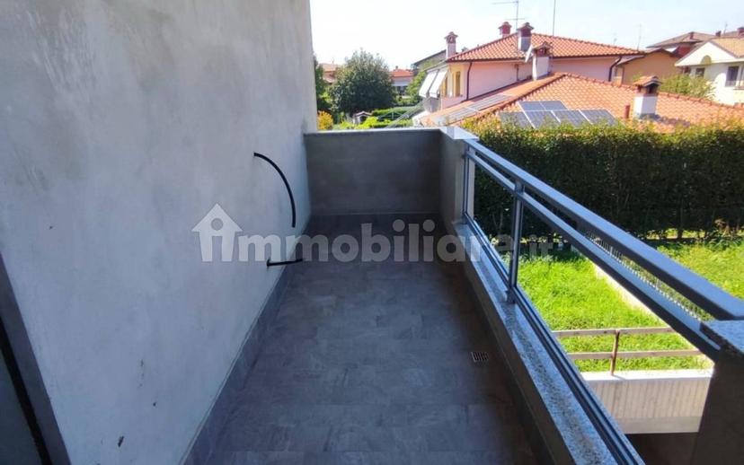 Quadrilocale via Valtrighe, Centro, Terno d'Isola — foto 4 di 50