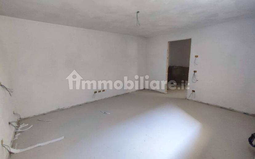 Quadrilocale via Valtrighe, Centro, Terno d'Isola — foto 32 di 50