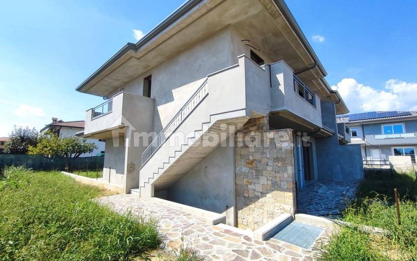 Quadrilocale via Valtrighe, Centro, Terno d'Isola — foto 45 di 50