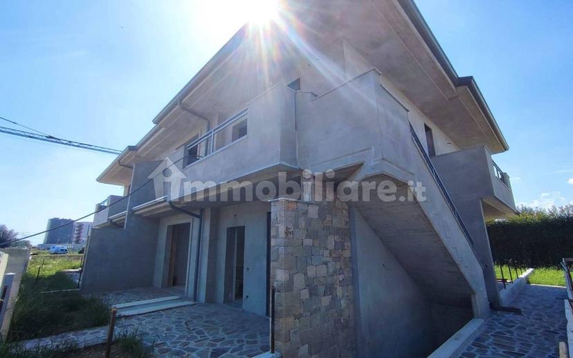 Quadrilocale via Valtrighe, Centro, Terno d'Isola — foto 14 di 50