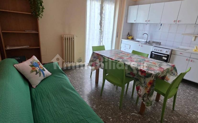 Quadrilocale buono stato, primo piano, Centro Storico, Benevento — foto 10 di 11