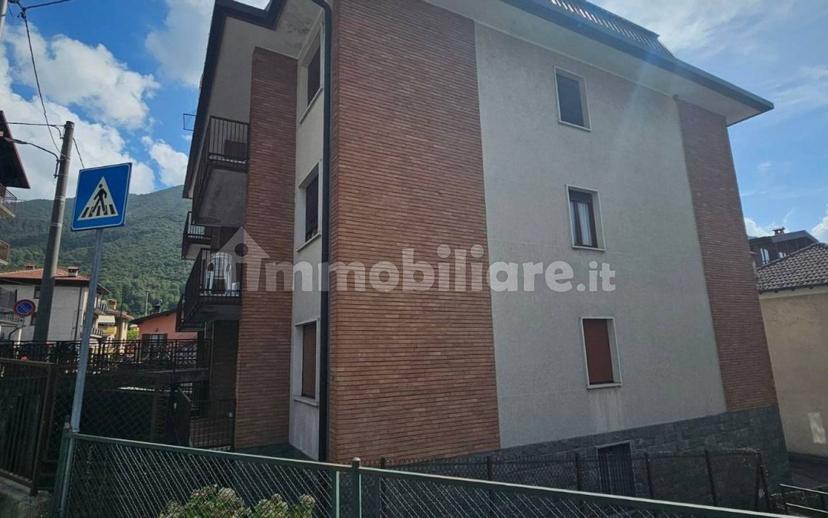Bilocale via Giuseppe Verdi, Centro, Esino Lario — foto 7 di 12