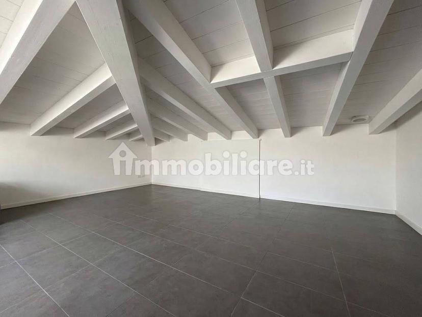 Trilocale via Risorgimento, Clusane, Iseo — foto 9 di 13