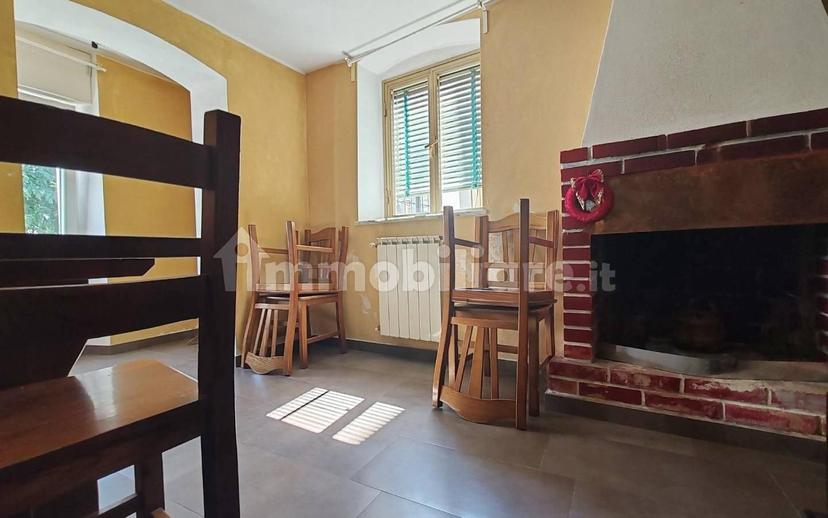 Terratetto unifamiliare 60 m², ottimo stato, Centro, Massa