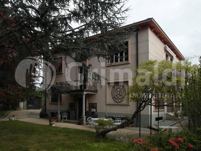 Villa unifamiliare via Villafranca, 1, Centro, Carate Brianza — foto 18 di 24