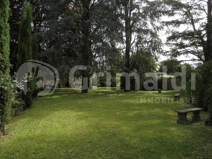 Villa unifamiliare via Villafranca, 1, Centro, Carate Brianza — foto 14 di 24