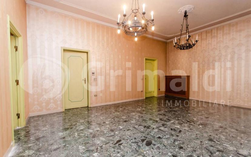 Villa unifamiliare via Villafranca, 1, Centro, Carate Brianza — foto 7 di 24