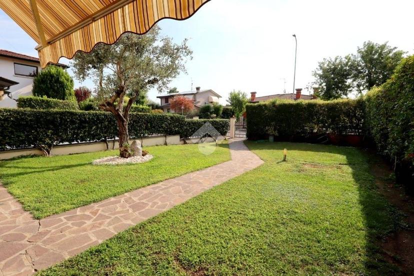 Villa bifamiliare via Gandhi 8, Centro, Montirone — foto 22 di 31