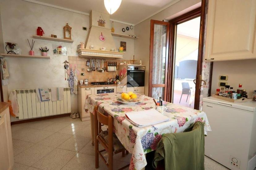 Villa bifamiliare via Gandhi 8, Centro, Montirone — foto 4 di 31