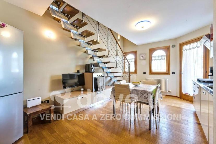 Trilocale via Tito Livio Burattini 111, Belluno — foto 2 di 33