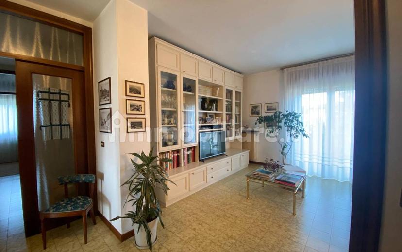 Appartamento via Benedetto Croce 22, Motta, Costabissara — foto 16 di 16