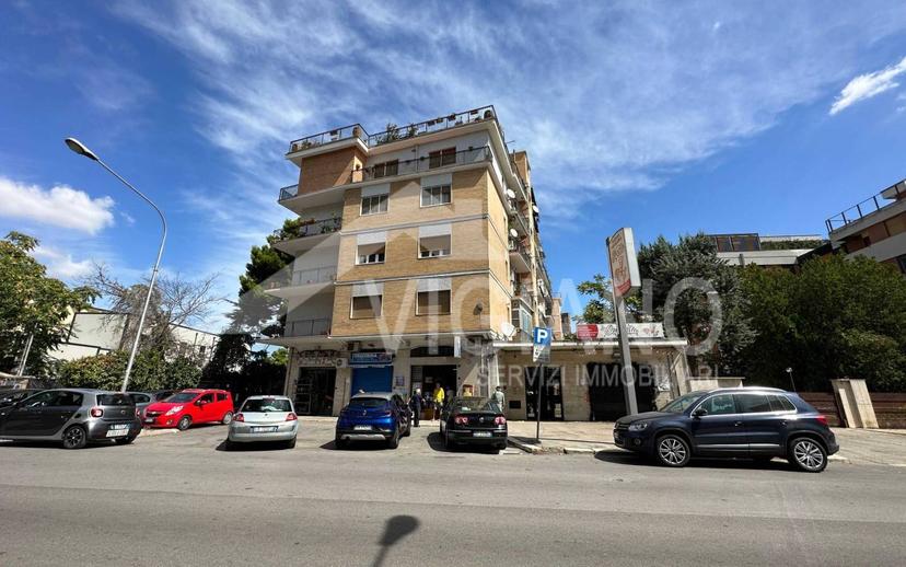 Trilocale viale Giuseppe Di Vittorio, Villa Comunale, Foggia — foto 5 di 11