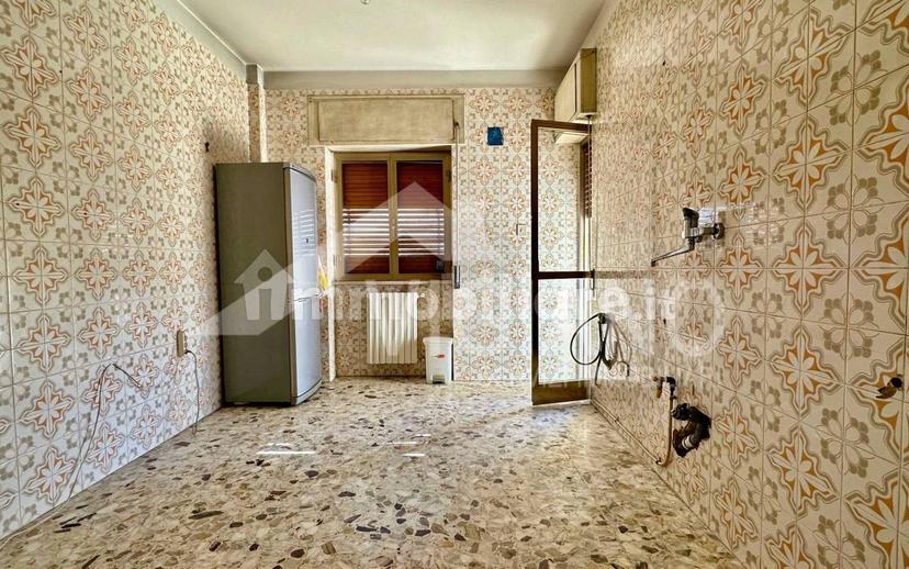 Trilocale viale Giuseppe Di Vittorio, Villa Comunale, Foggia — foto 3 di 11