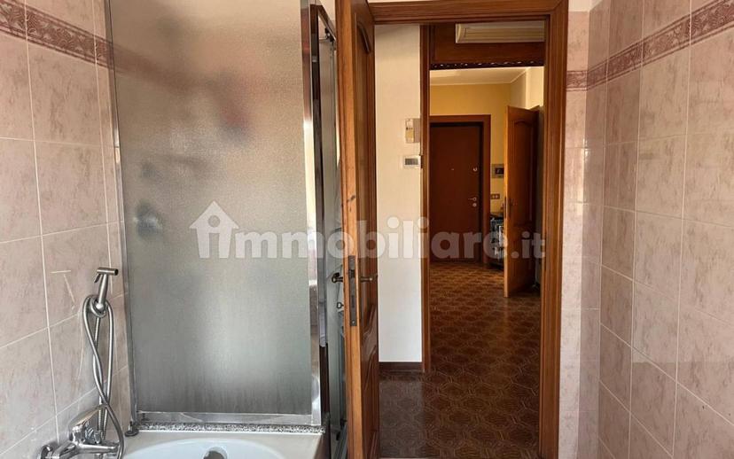 Trilocale via F. Magellano, Centro, Castel San Giovanni — foto 25 di 33