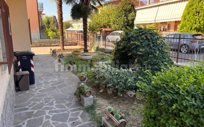 Trilocale via F. Magellano, Centro, Castel San Giovanni — foto 4 di 33