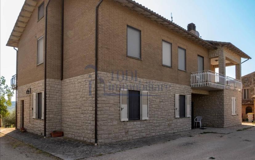 Bilocale asproli 8/a, Todi 8/a, Todi — foto 11 di 26