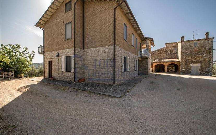 Bilocale asproli 8/a, Todi 8/a, Todi — foto 6 di 26