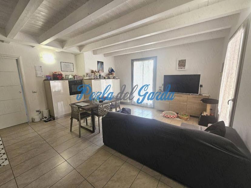 Trilocale ottimo stato, su più livelli, Castelnuovo del Garda — foto 4 di 34