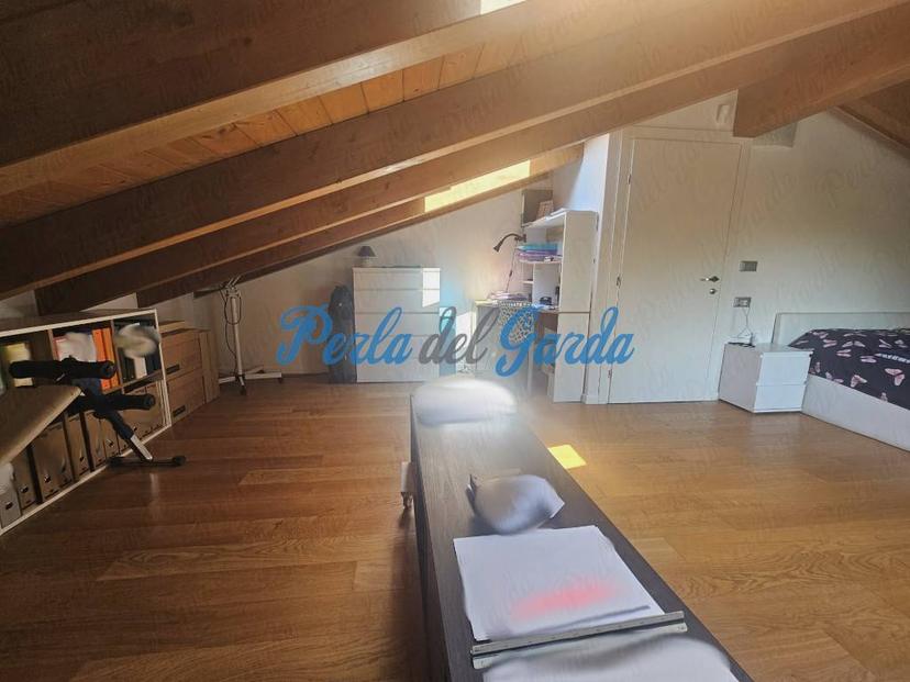 Trilocale ottimo stato, su più livelli, Castelnuovo del Garda — foto 23 di 34