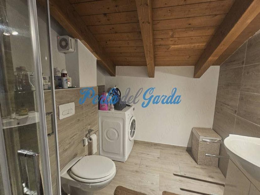 Trilocale ottimo stato, su più livelli, Castelnuovo del Garda — foto 25 di 34