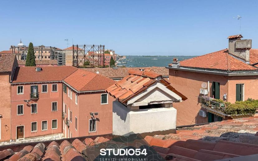 Trilocale Castello 2747, San Francesco della Vigna, Venezia — foto 10 di 35