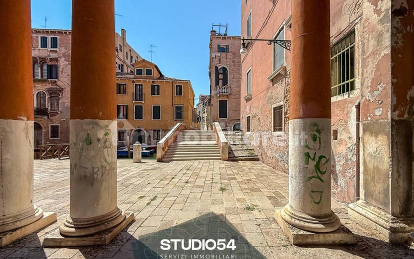 Trilocale Castello 2747, San Francesco della Vigna, Venezia — foto 19 di 35