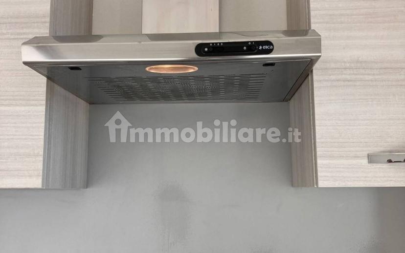 Bilocale ottimo stato, piano terra, Centro, Isola Rizza — foto 21 di 26