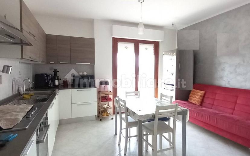 Appartamento buono stato, primo piano, Borgo Piave, Latina — foto 3 di 15