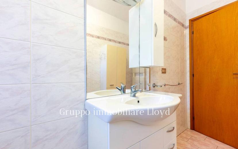 Appartamento via della Valle Benedetta 100, Limoncino - Valle Benedetta, Livorno — foto 34 di 35
