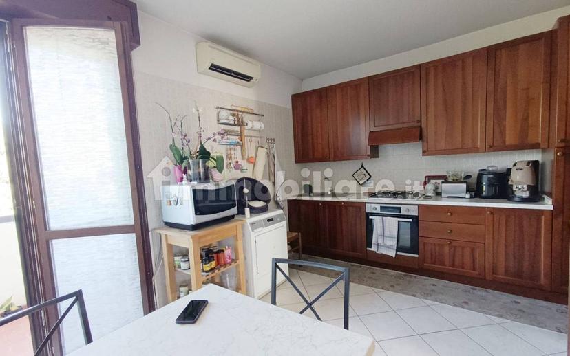 Appartamento via Leopoldo Reverberi, Centro, Cavriago — foto 29 di 46