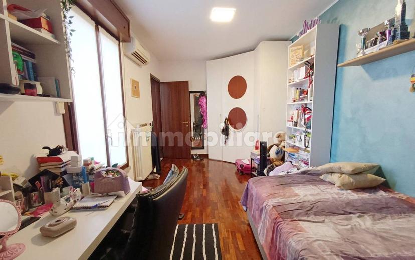 Appartamento via Leopoldo Reverberi, Centro, Cavriago — foto 7 di 46