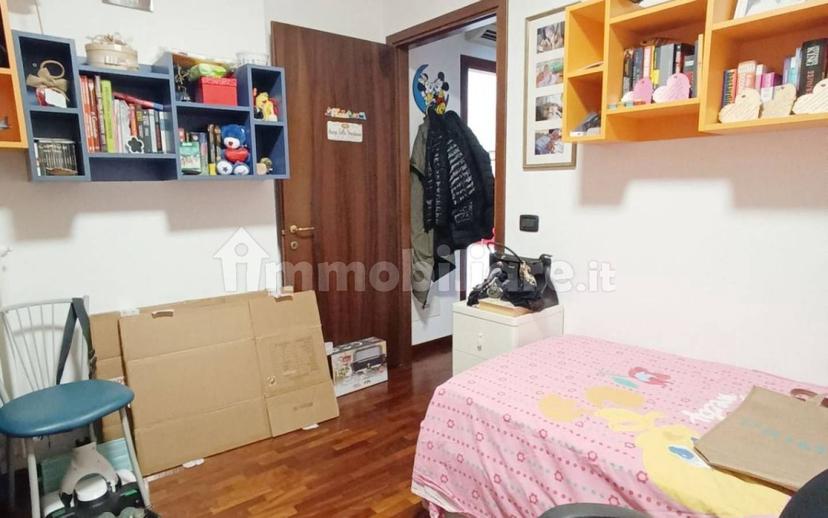 Appartamento via Leopoldo Reverberi, Centro, Cavriago — foto 8 di 46