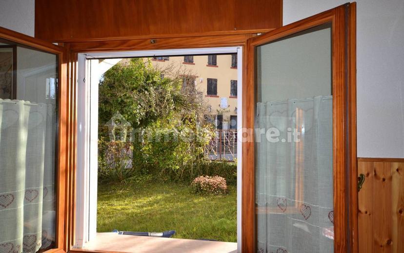 Quadrilocale via Eligiu Porcu 61, Santi Angeli, Giavera del Montello — foto 3 di 15