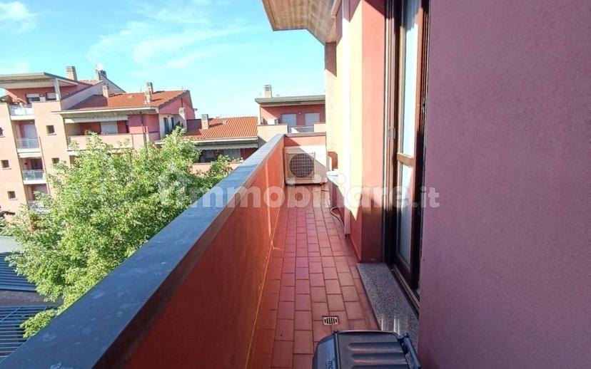 Appartamento via Leopoldo Reverberi, Centro, Cavriago — foto 15 di 46