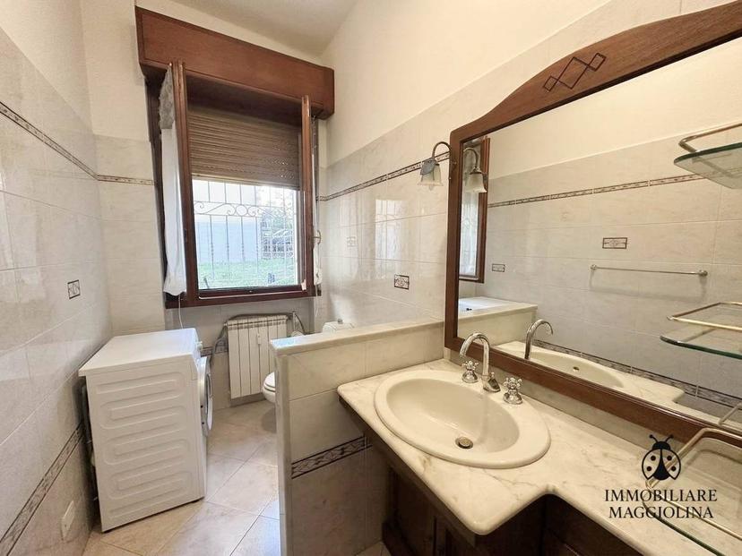 Trilocale via Gozzano 32, San Terenzo, Lerici — foto 8 di 15