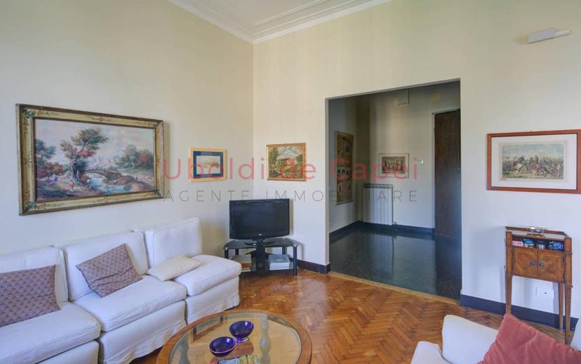 Quadrilocale via Accinelli 5, Castelletto, Genova