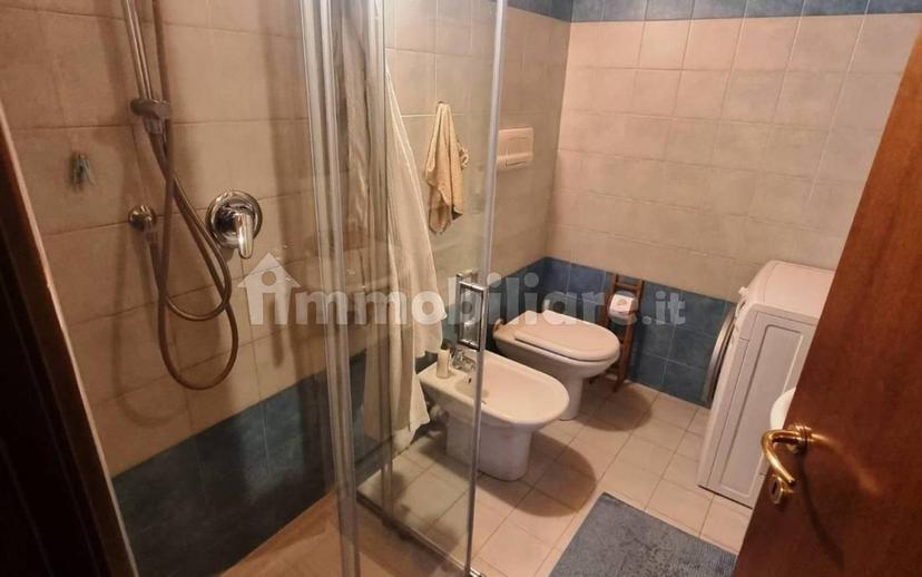 Trilocale via Roma, Centro, Padenghe sul Garda — foto 16 di 22