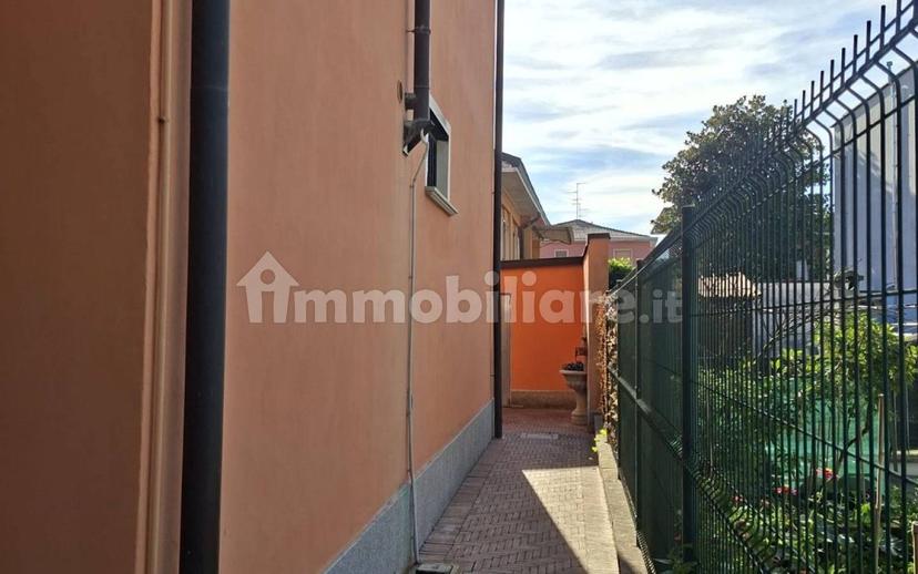 Bilocale buono stato, piano terra, Centro, Lodi Vecchio — foto 5 di 14