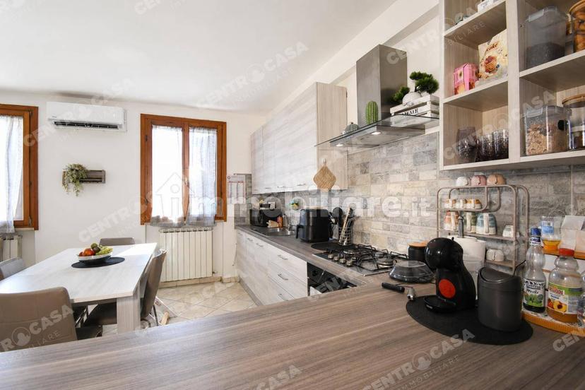 Villa bifamiliare 400 m², Centro, Legnago — foto 21 di 50