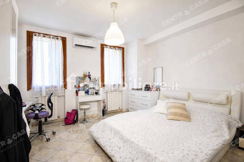Villa bifamiliare 400 m², Centro, Legnago — foto 34 di 50