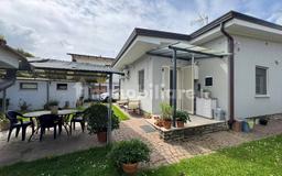 Villa unifamiliare via Fratelli Cervi, Centro, Forte dei Marmi